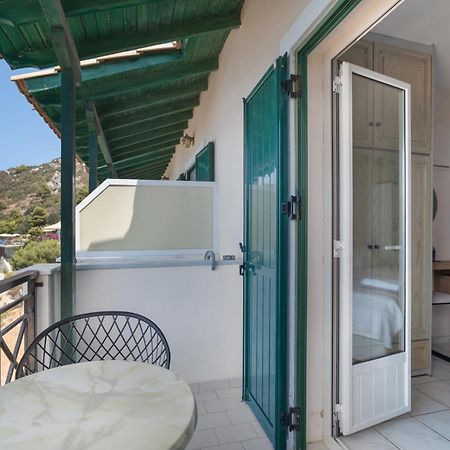 Ferienwohnung Sunset Triple 1 Áyios Nikítas Exterior foto